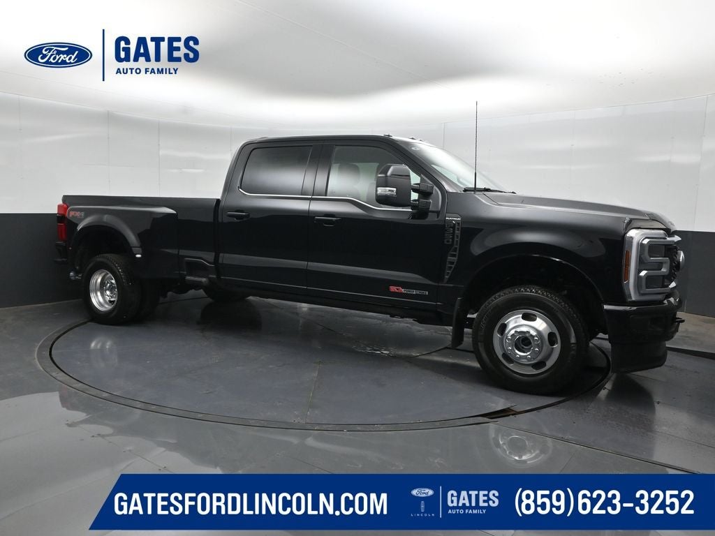 2027 Ford F-350SD Platinum DRW