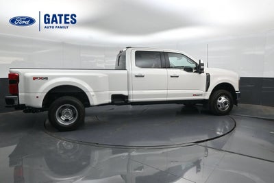 2027 Ford F-350SD Lariat DRW