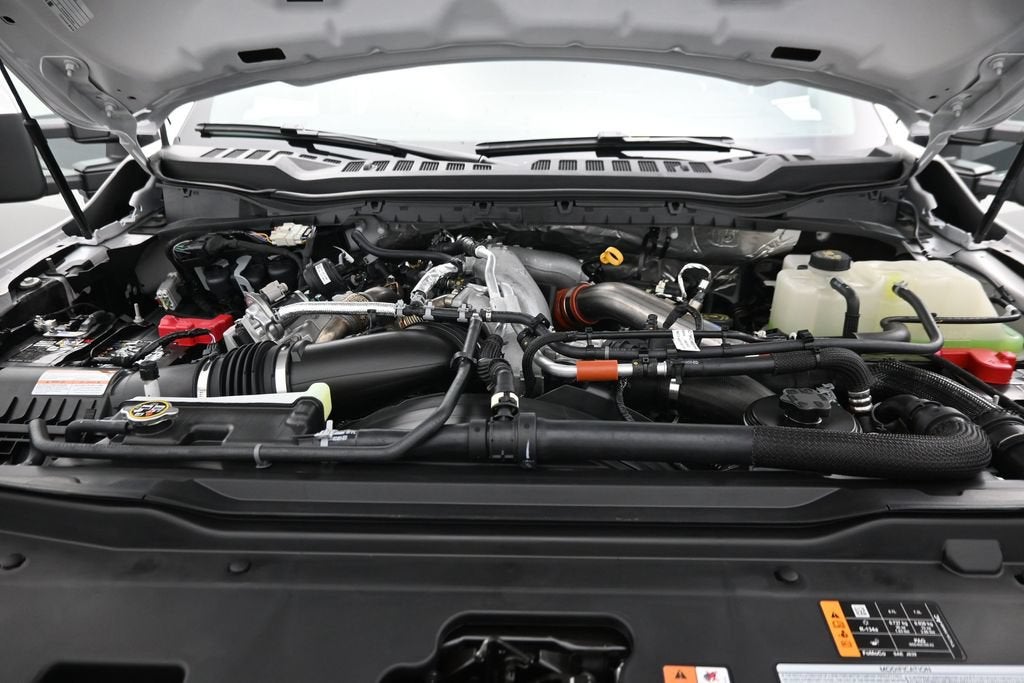 2027 Ford F-350SD Lariat DRW