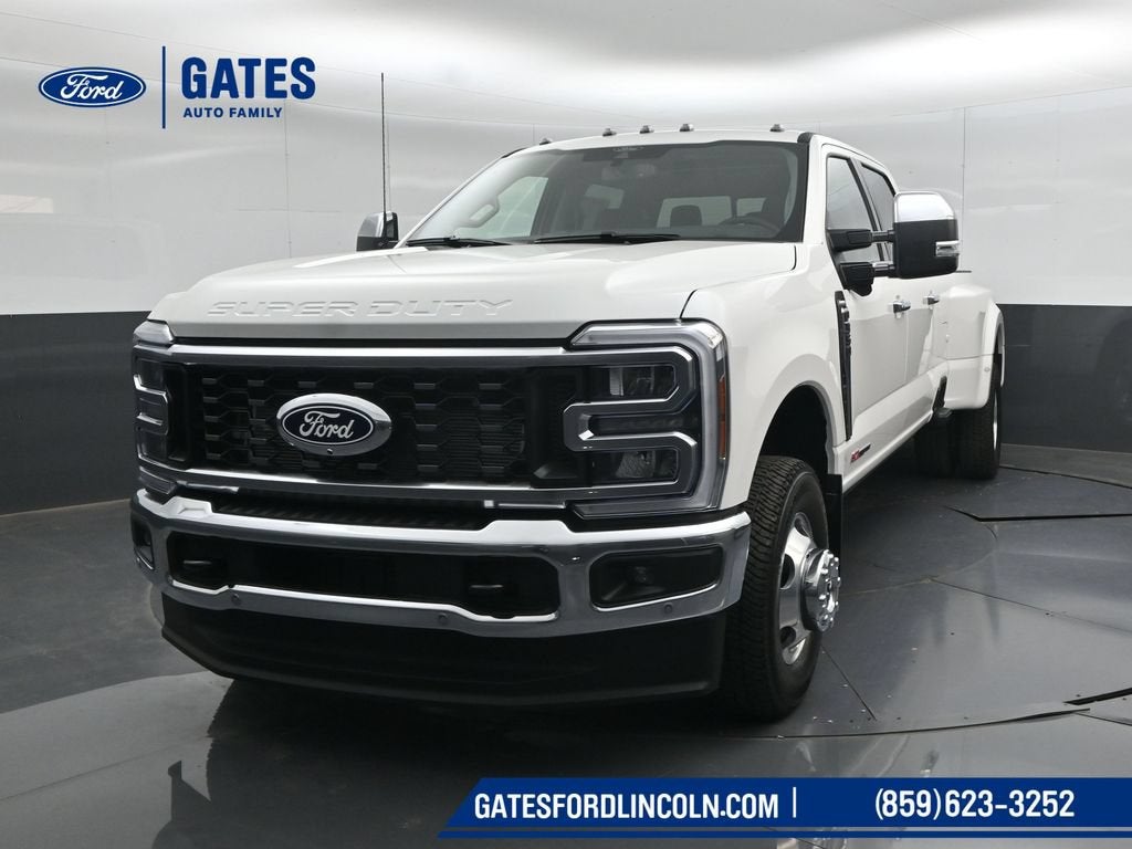 2027 Ford F-350SD Lariat DRW