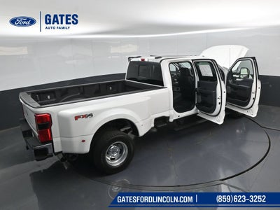 2027 Ford F-350SD Lariat DRW