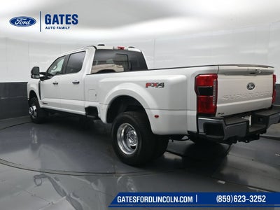 2027 Ford F-350SD Lariat DRW