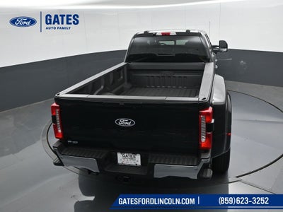 2027 Ford F-350SD Lariat DRW