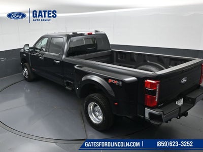 2027 Ford F-350SD Lariat DRW