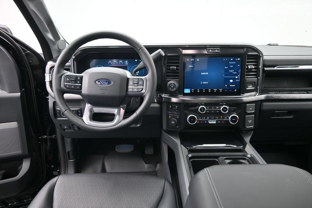 2027 Ford F-350SD Lariat DRW