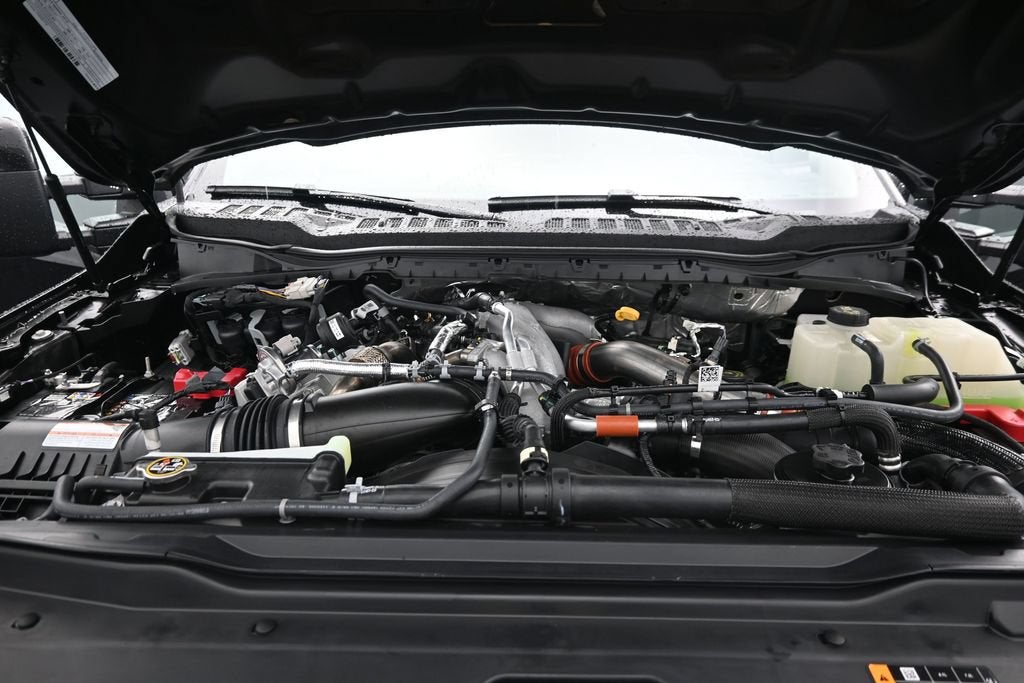 2027 Ford F-350SD Lariat DRW