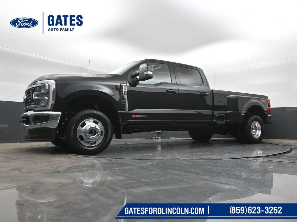 2027 Ford F-350SD Lariat DRW