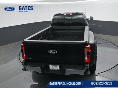 2027 Ford F-350SD Lariat DRW