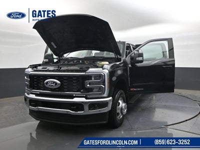 2027 Ford F-350SD Lariat DRW