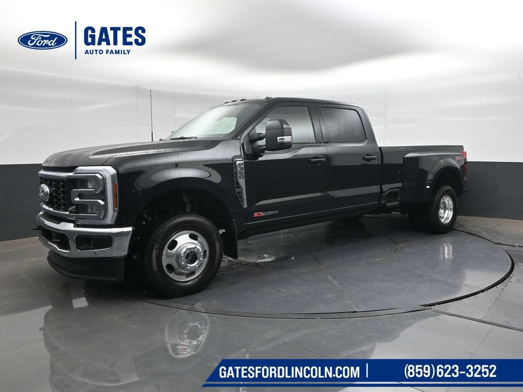 2027 Ford F-350SD Lariat DRW