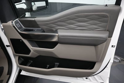 2027 Ford F-350SD DRW