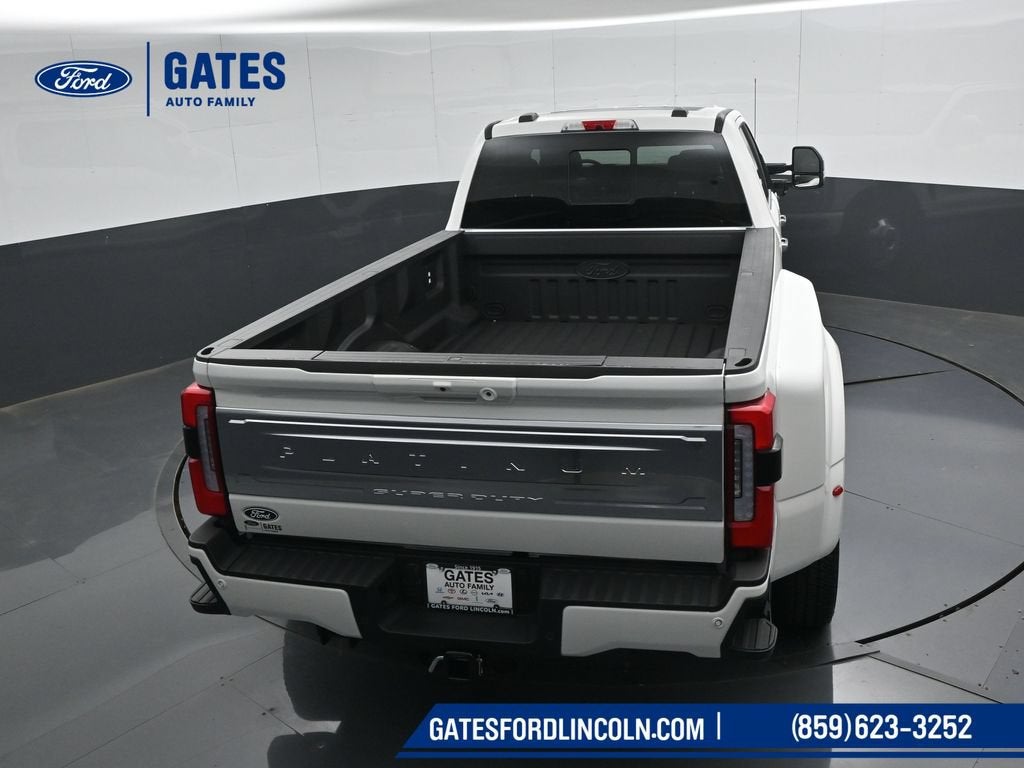 2027 Ford F-350SD DRW