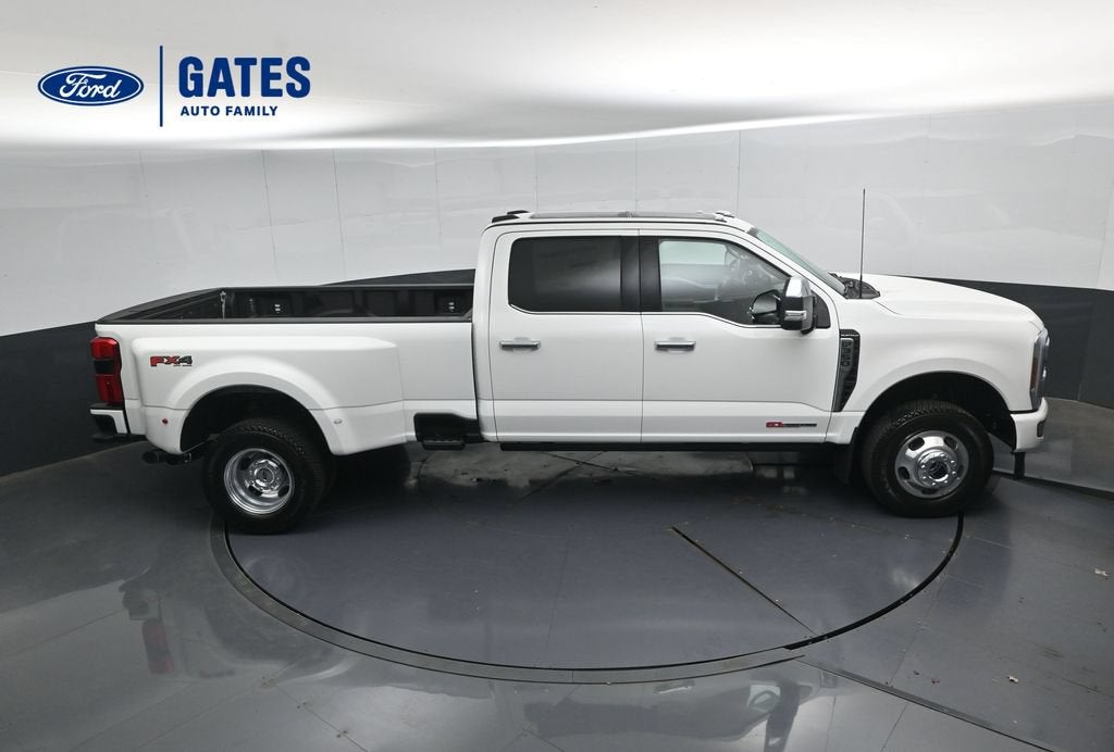 2027 Ford F-350SD DRW
