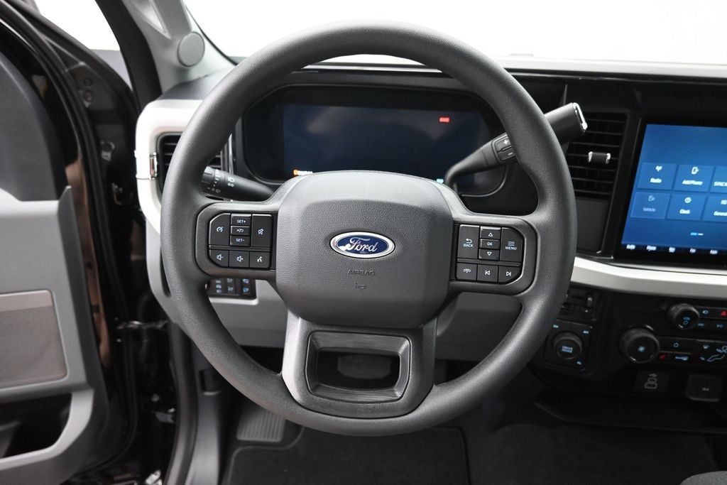 2026 Ford F-350SD DRW