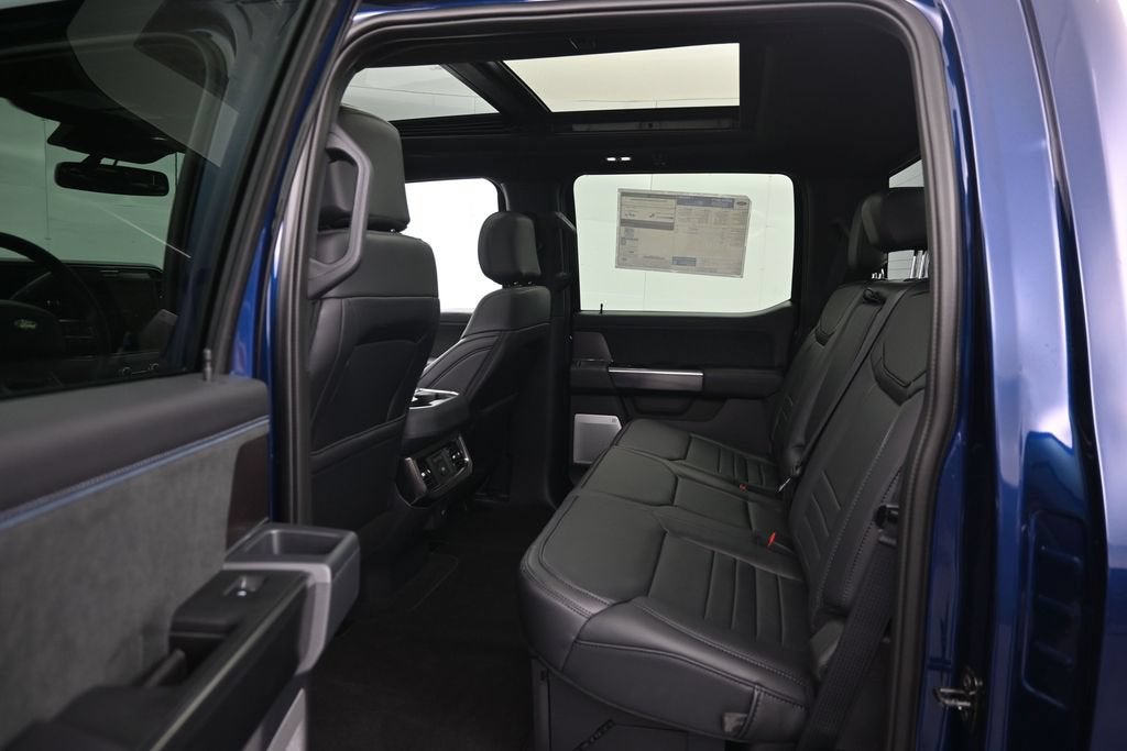 2027 Ford F-450SD Platinum DRW