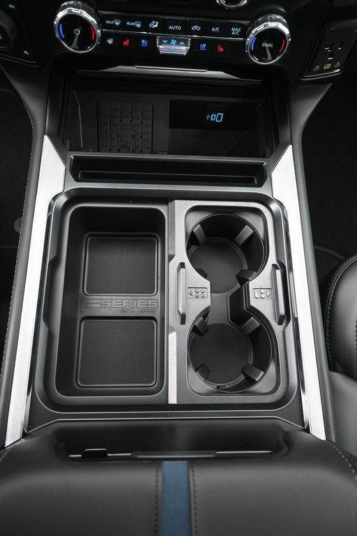 2027 Ford F-450SD Platinum DRW