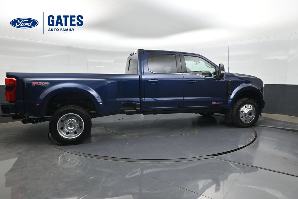 2027 Ford F-450SD Platinum DRW