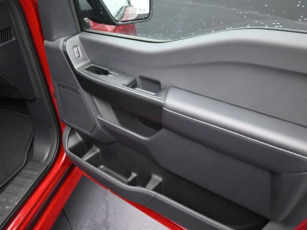 2025 Ford F-150 STX LOBO