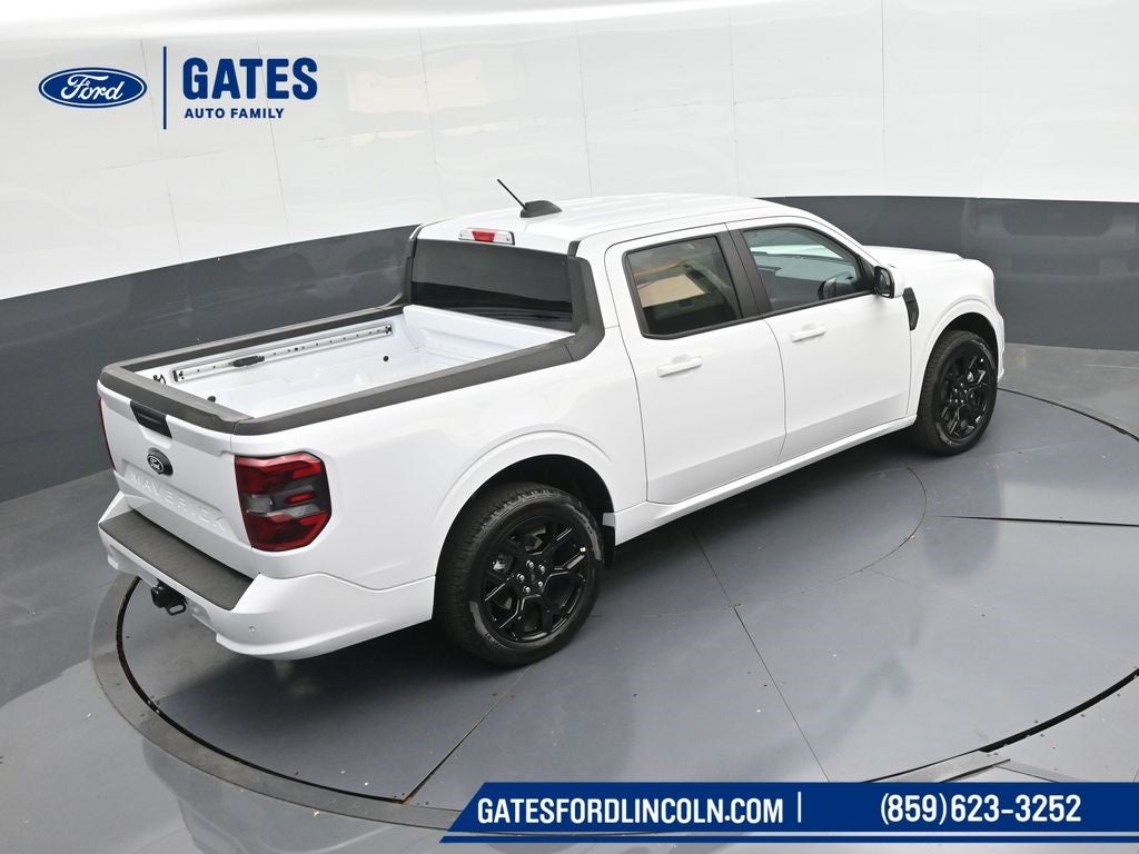 2025 Ford Maverick Lobo Standard