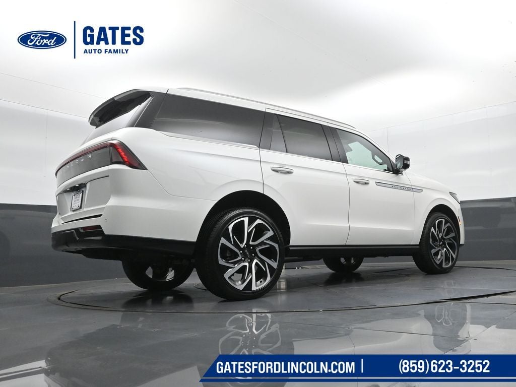 2026 Lincoln Navigator Reserve