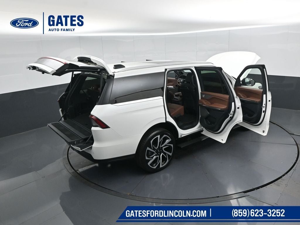 2026 Lincoln Navigator Reserve