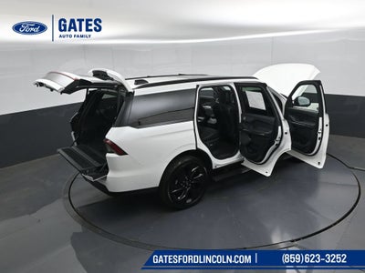 2027 Lincoln Navigator Reserve