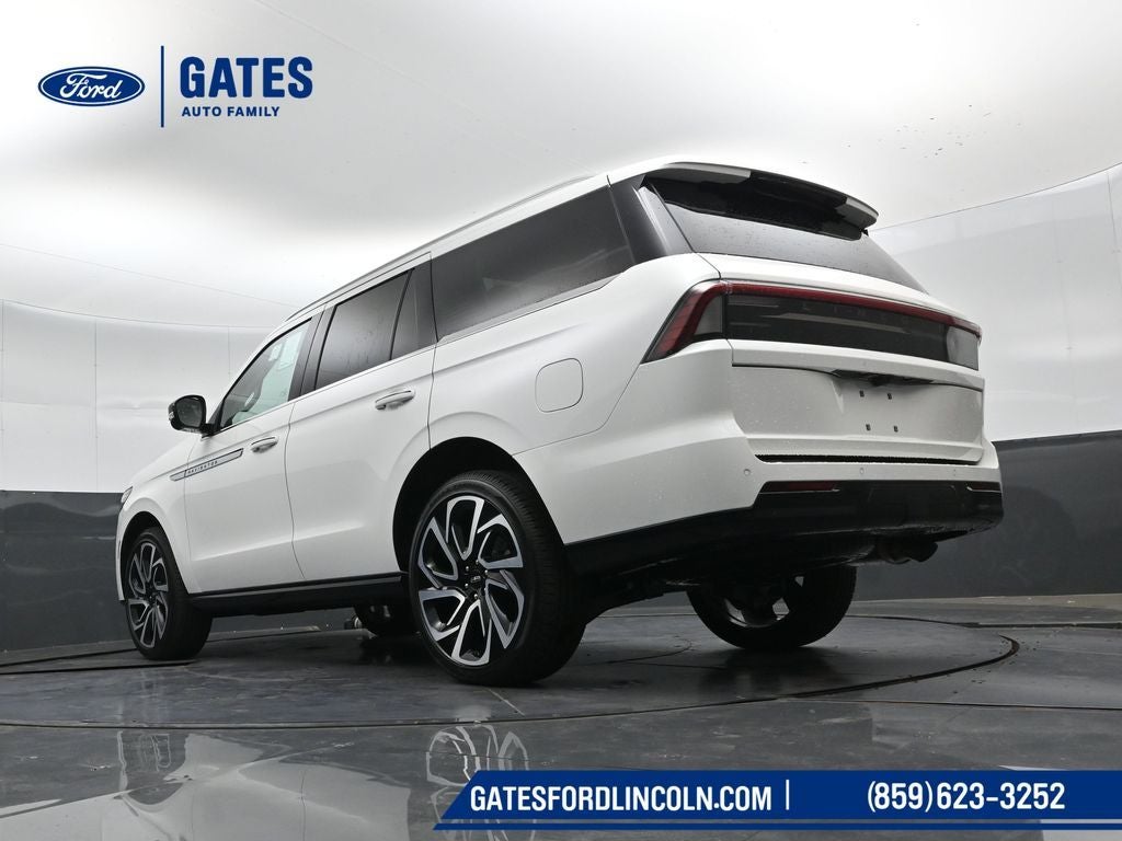 2026 Lincoln Navigator Reserve