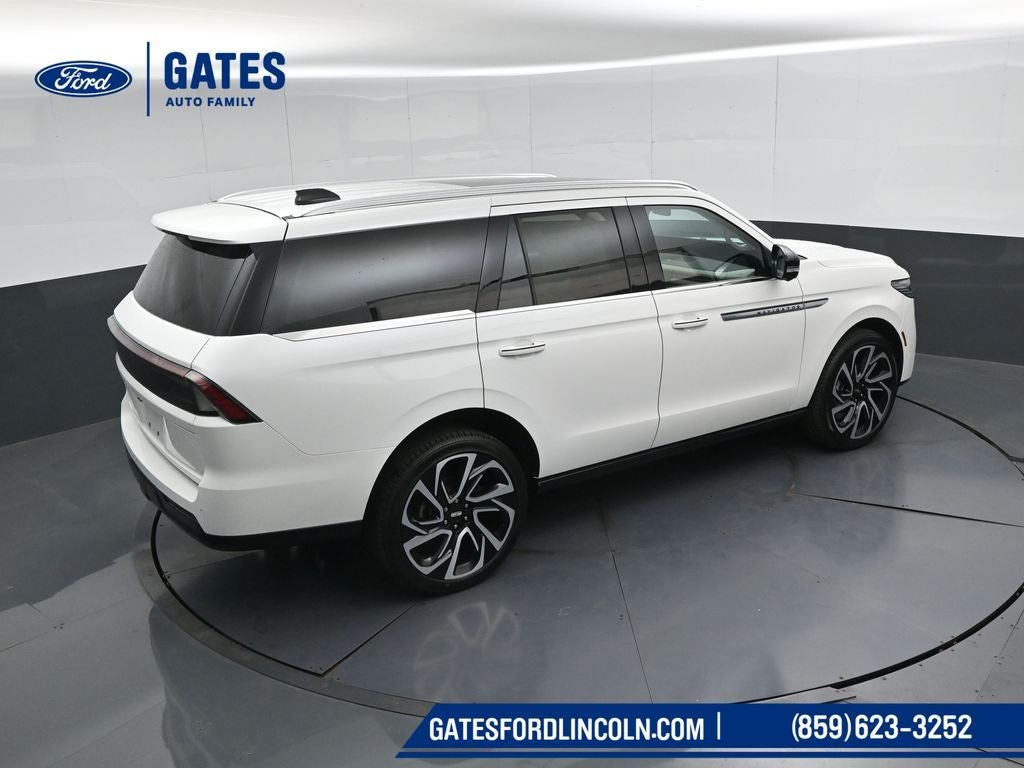 2026 Lincoln Navigator Reserve