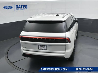 2027 Lincoln Navigator Reserve