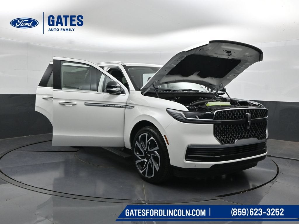 2027 Lincoln Navigator Reserve