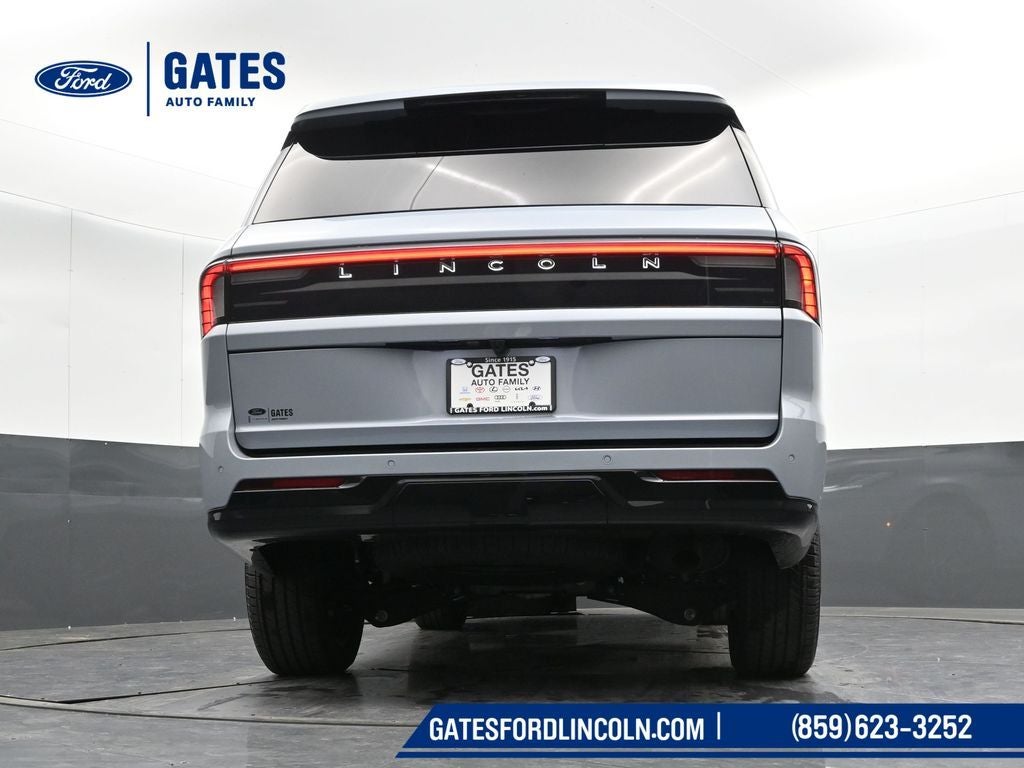 2025 Lincoln Navigator Reserve