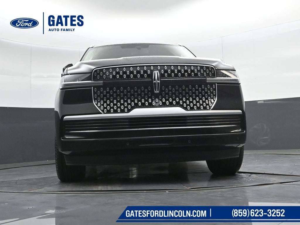 2026 Lincoln Navigator Premiere