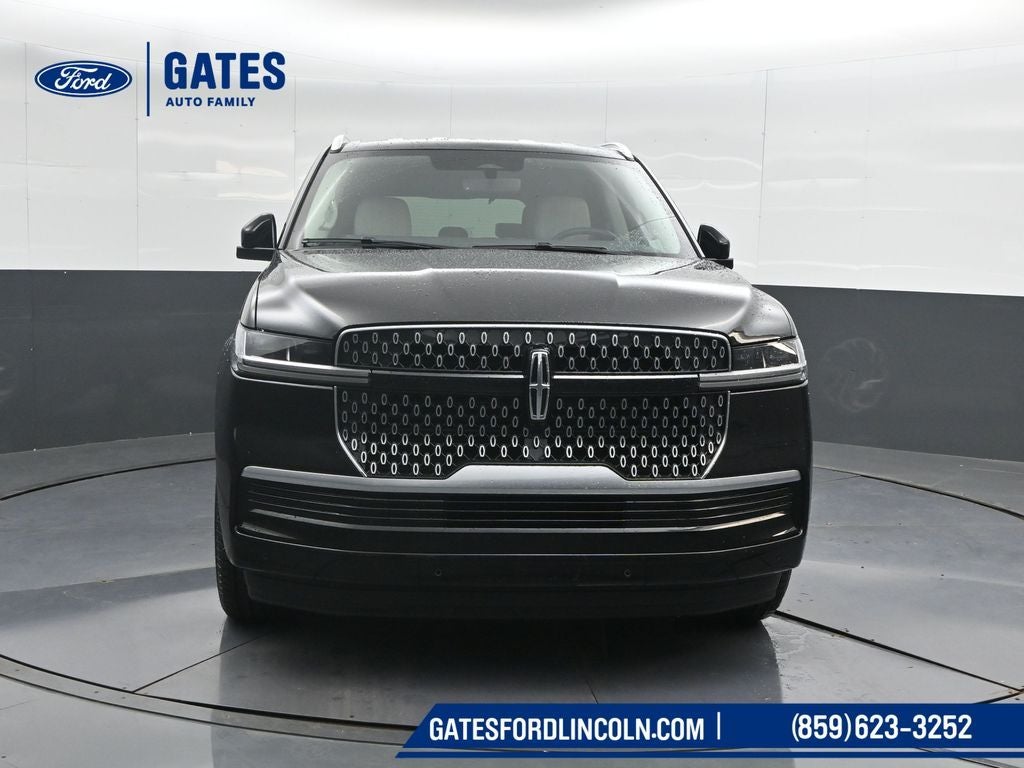 2026 Lincoln Navigator Premiere