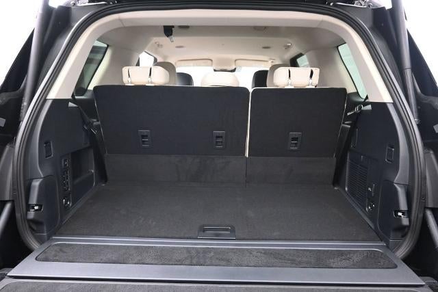 2027 Lincoln Navigator Premiere