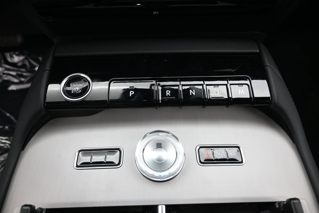 2027 Lincoln Navigator Premiere