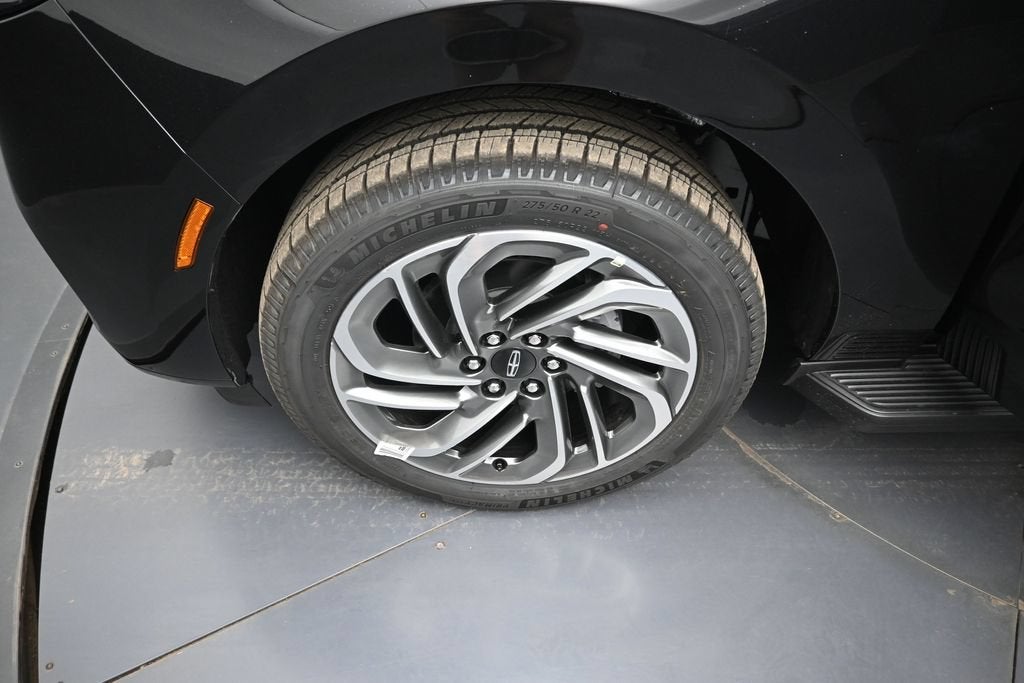 2027 Lincoln Navigator Premiere