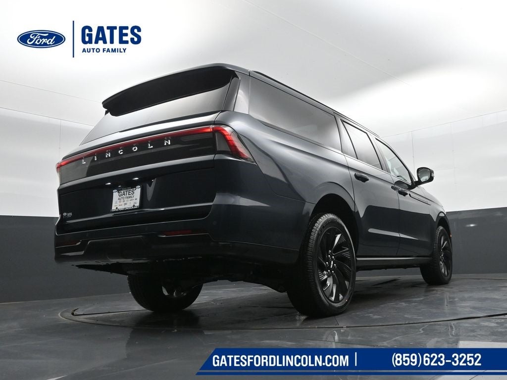 2026 Lincoln Navigator L Reserve