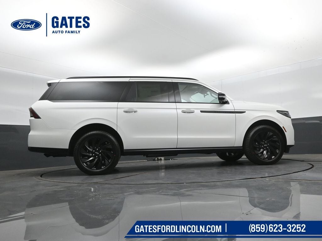 2026 Lincoln Navigator L Reserve
