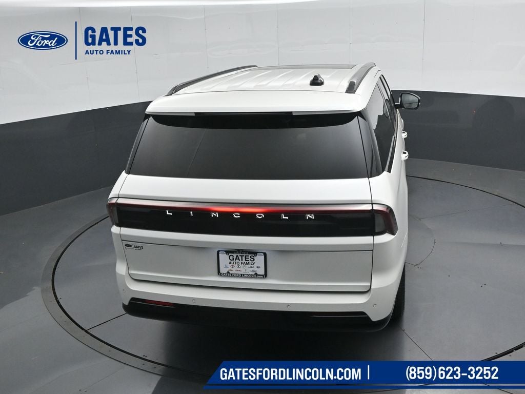 2026 Lincoln Navigator L Reserve