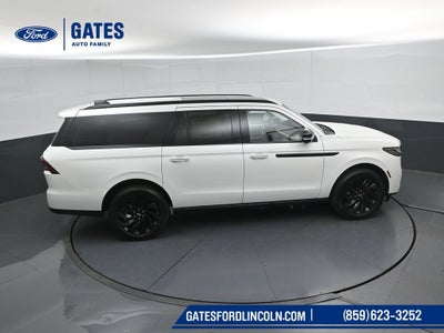 2026 Lincoln Navigator L Reserve