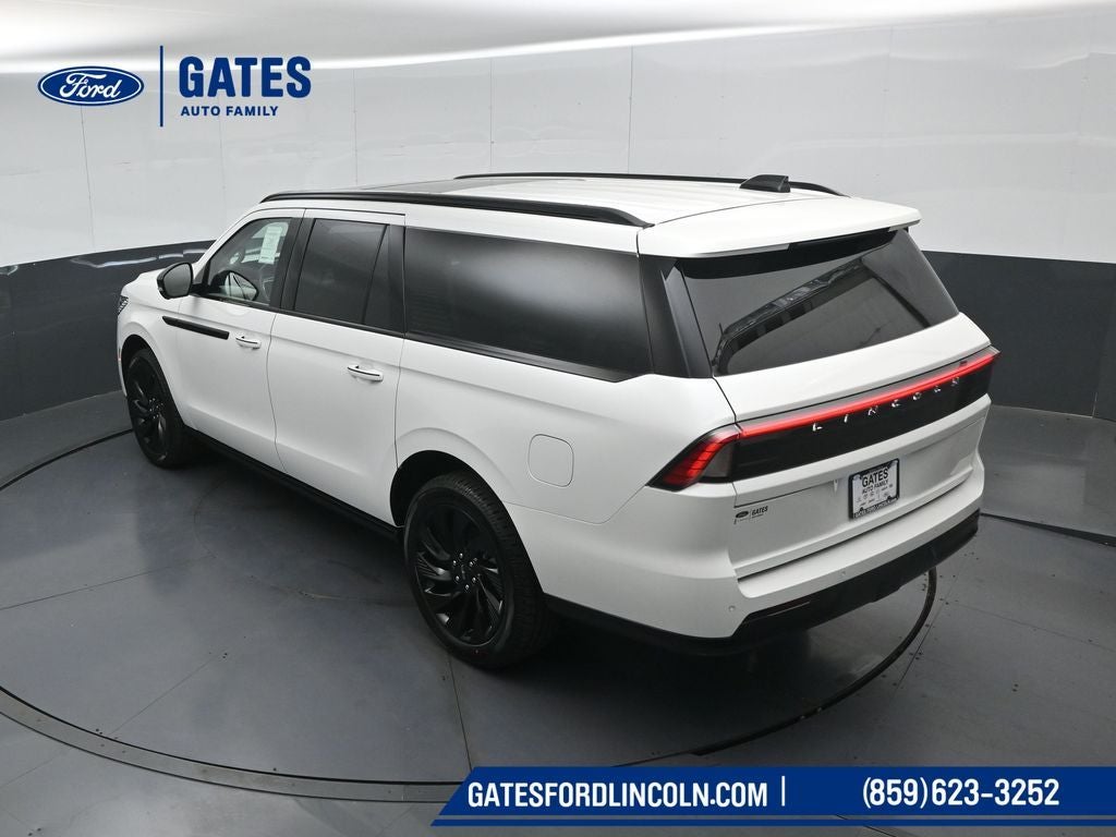 2026 Lincoln Navigator L Reserve