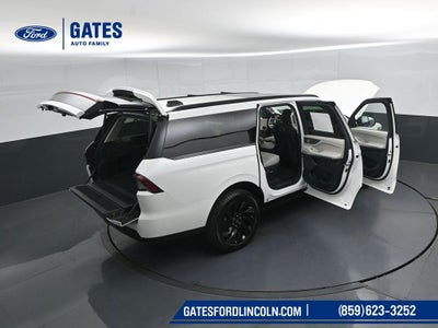 2026 Lincoln Navigator L Reserve