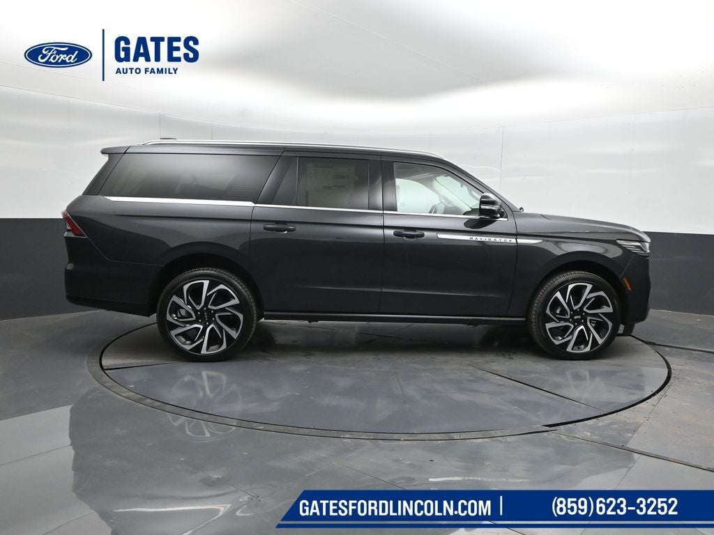 2026 Lincoln Navigator L Reserve