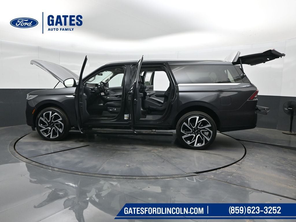 2026 Lincoln Navigator L Reserve
