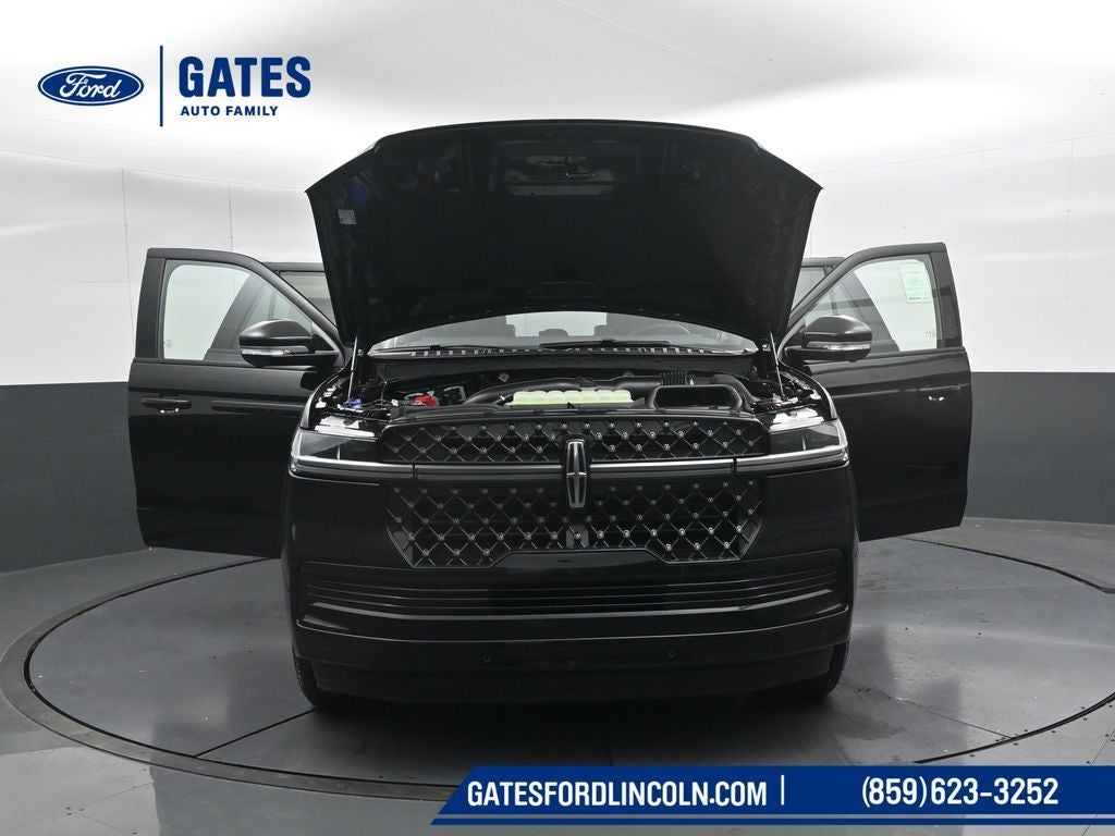 2025 Lincoln Navigator L Reserve