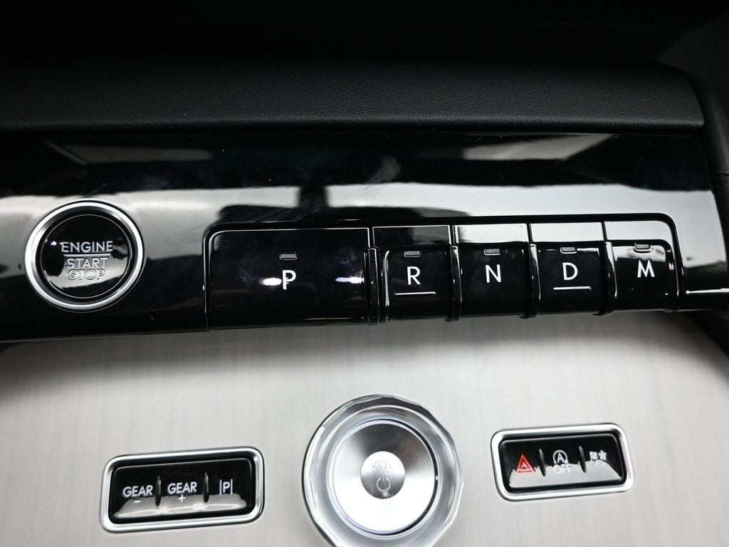 2025 Lincoln Navigator L Reserve