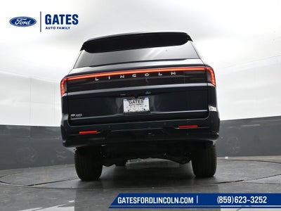 2025 Lincoln Navigator L Reserve