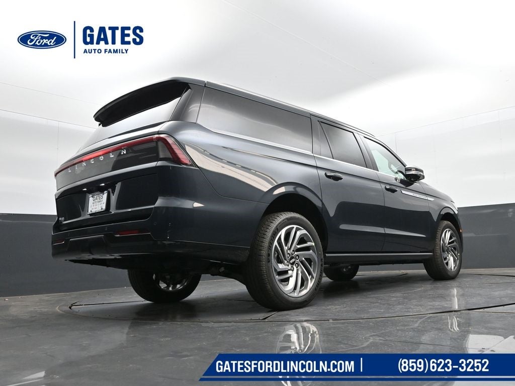 2025 Lincoln Navigator L Reserve