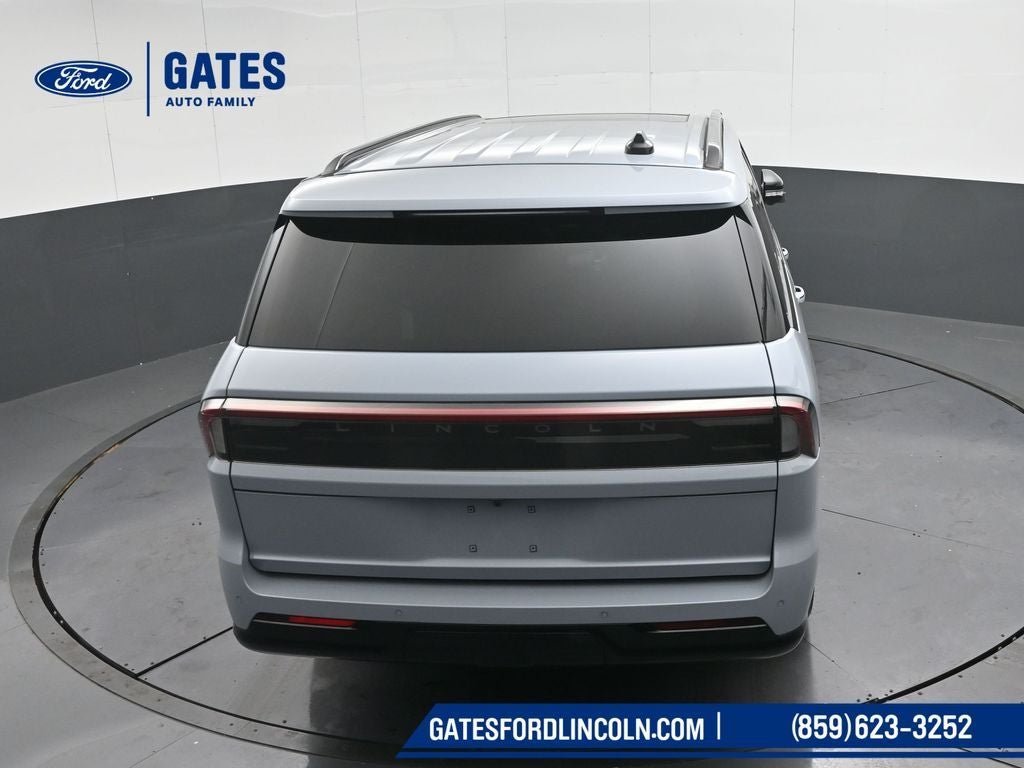 2025 Lincoln Navigator L Reserve