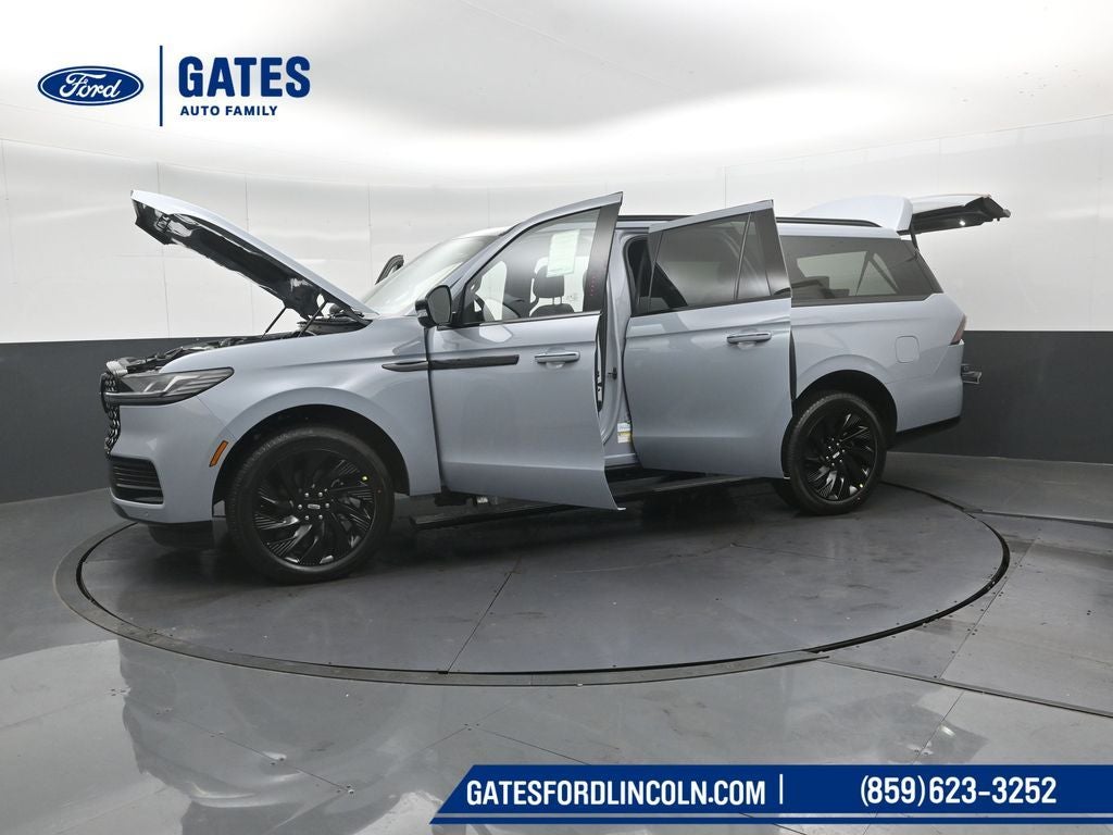 2025 Lincoln Navigator L Reserve